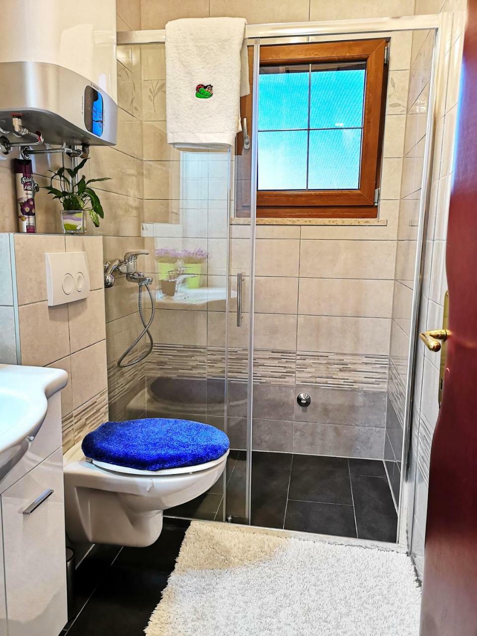 Apartman Ladybird Pula Exteriör bild